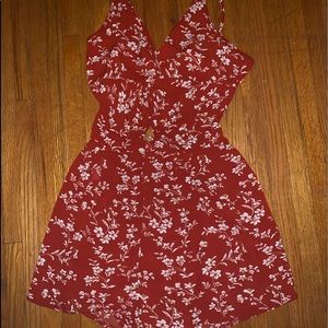 Front tie, floral stress!